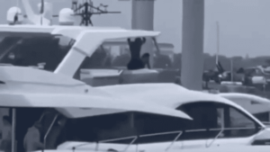 Fucking While Cruising Up the River is Crazy