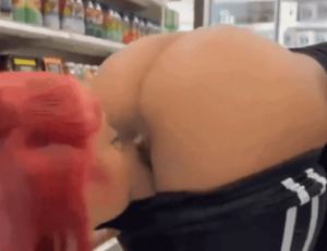 Public Pussy Licking in Grocery Store